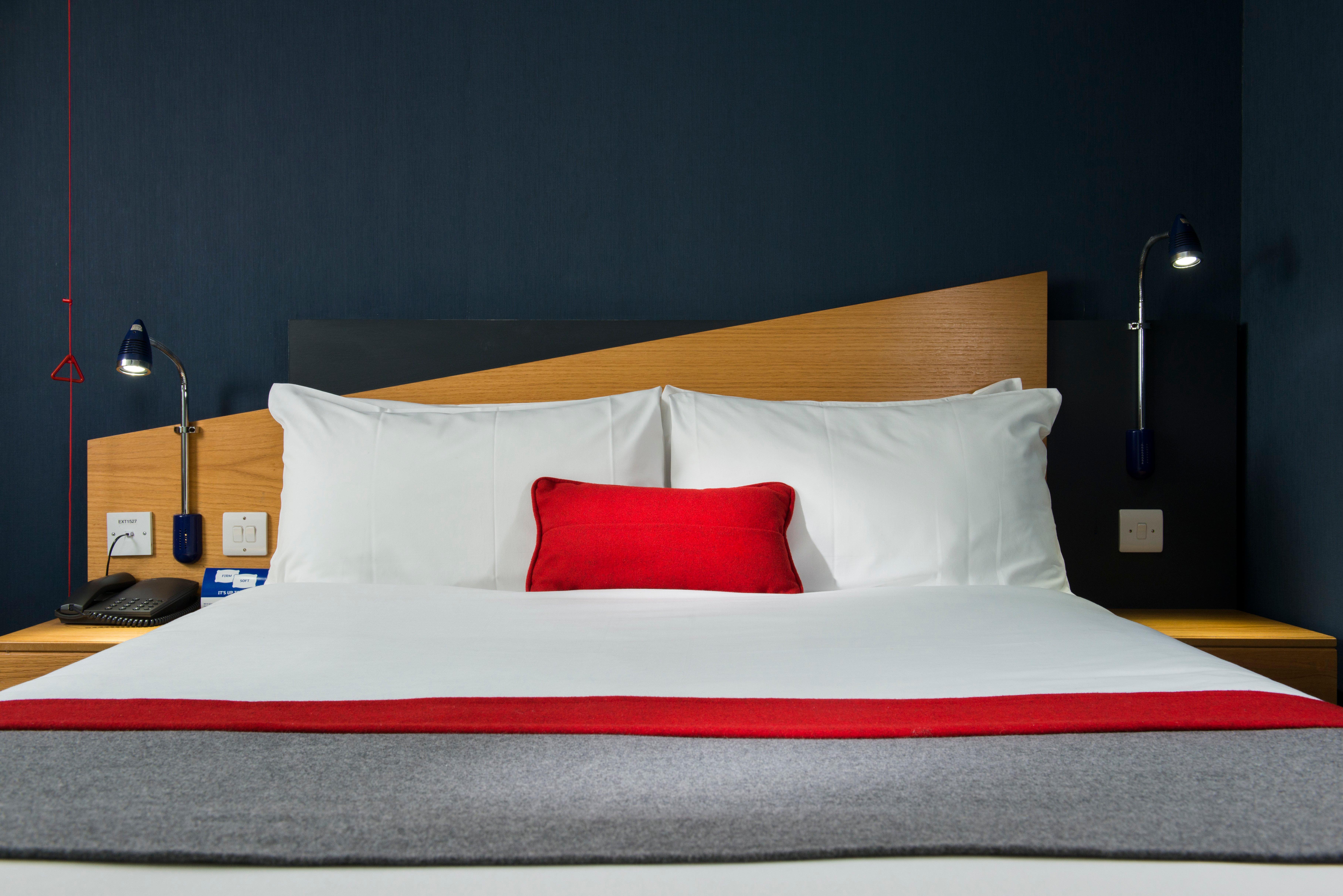 Holiday Inn Express Exeter East By Ihg Экстерьер фото