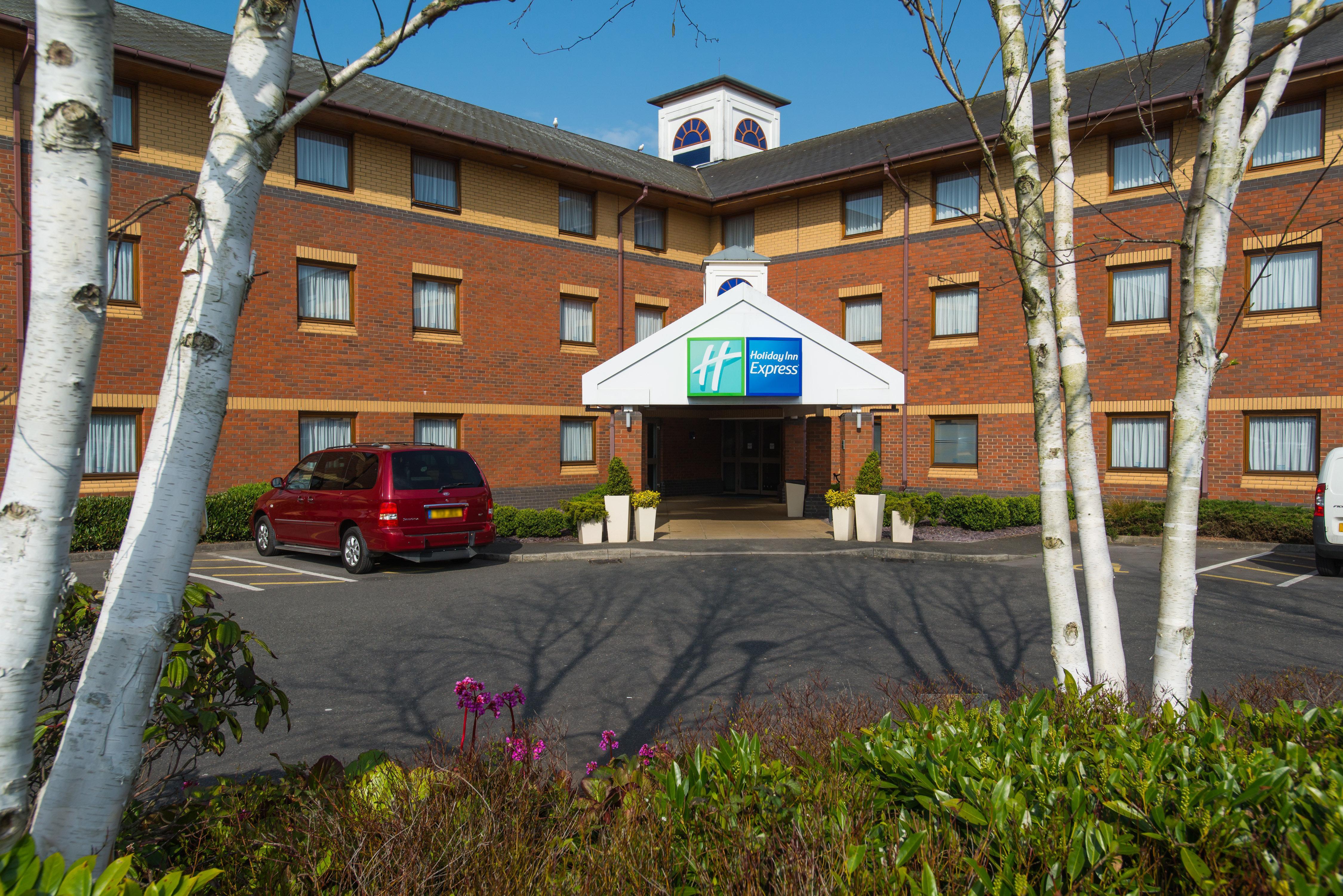 Holiday Inn Express Exeter East By Ihg Экстерьер фото