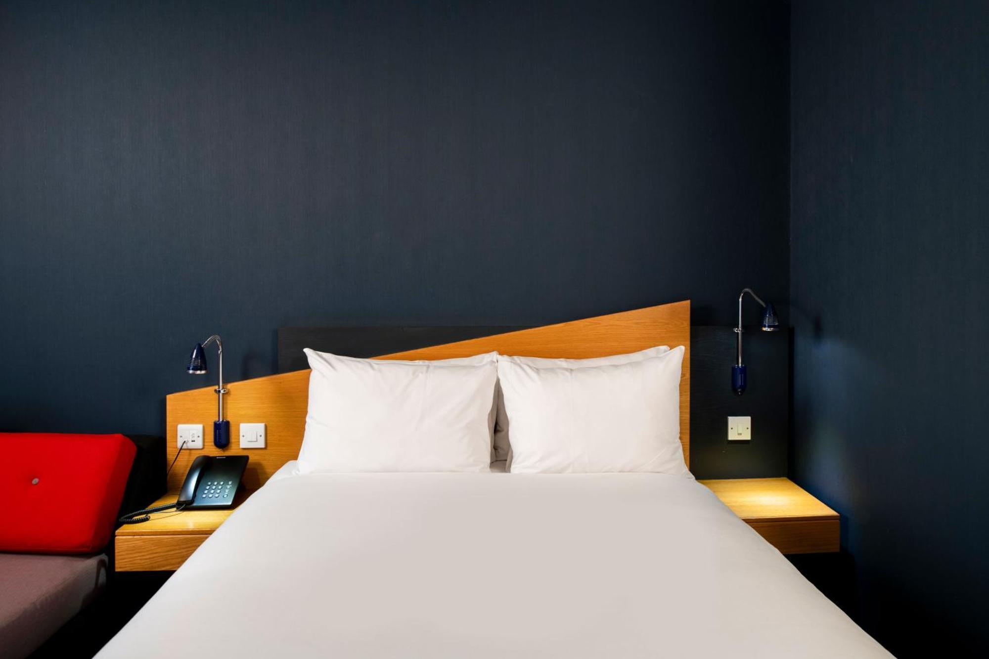 Holiday Inn Express Exeter East By Ihg Экстерьер фото