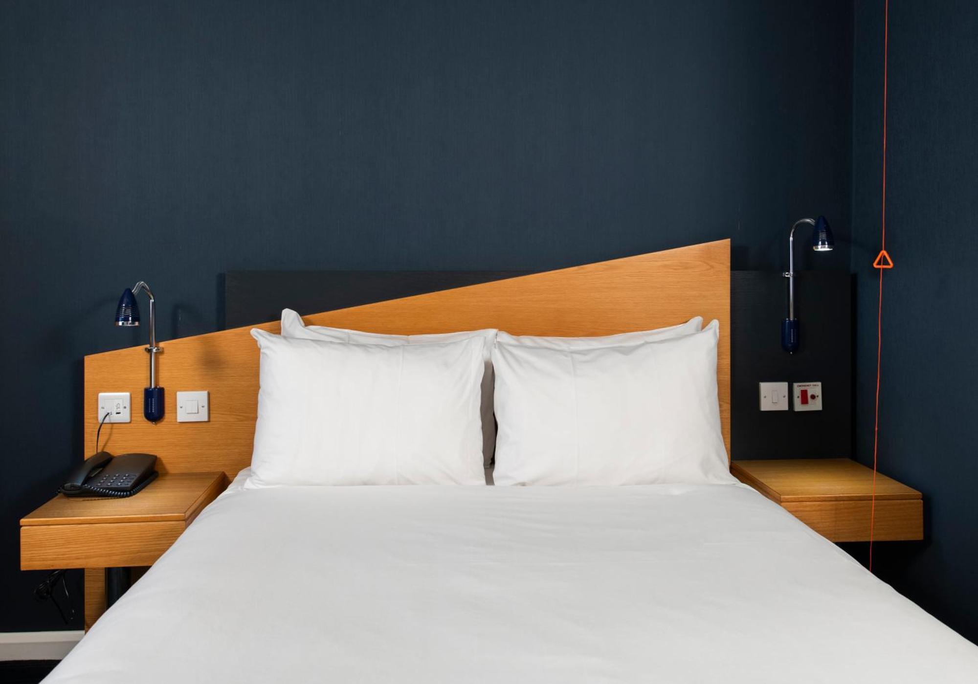 Holiday Inn Express Exeter East By Ihg Экстерьер фото