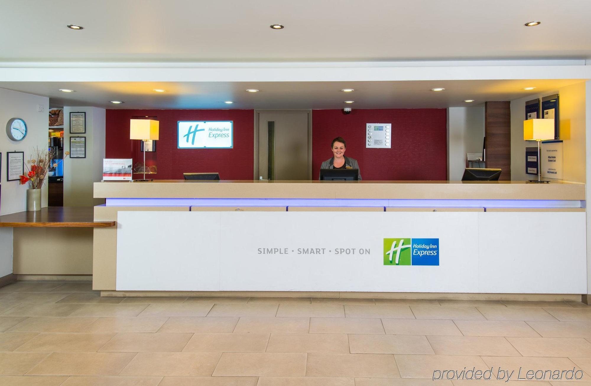 Holiday Inn Express Exeter East By Ihg Экстерьер фото