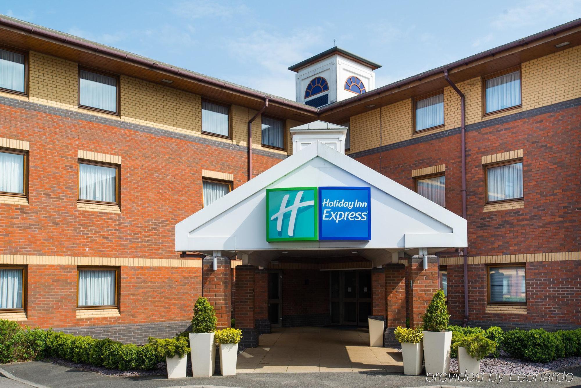 Holiday Inn Express Exeter East By Ihg Экстерьер фото