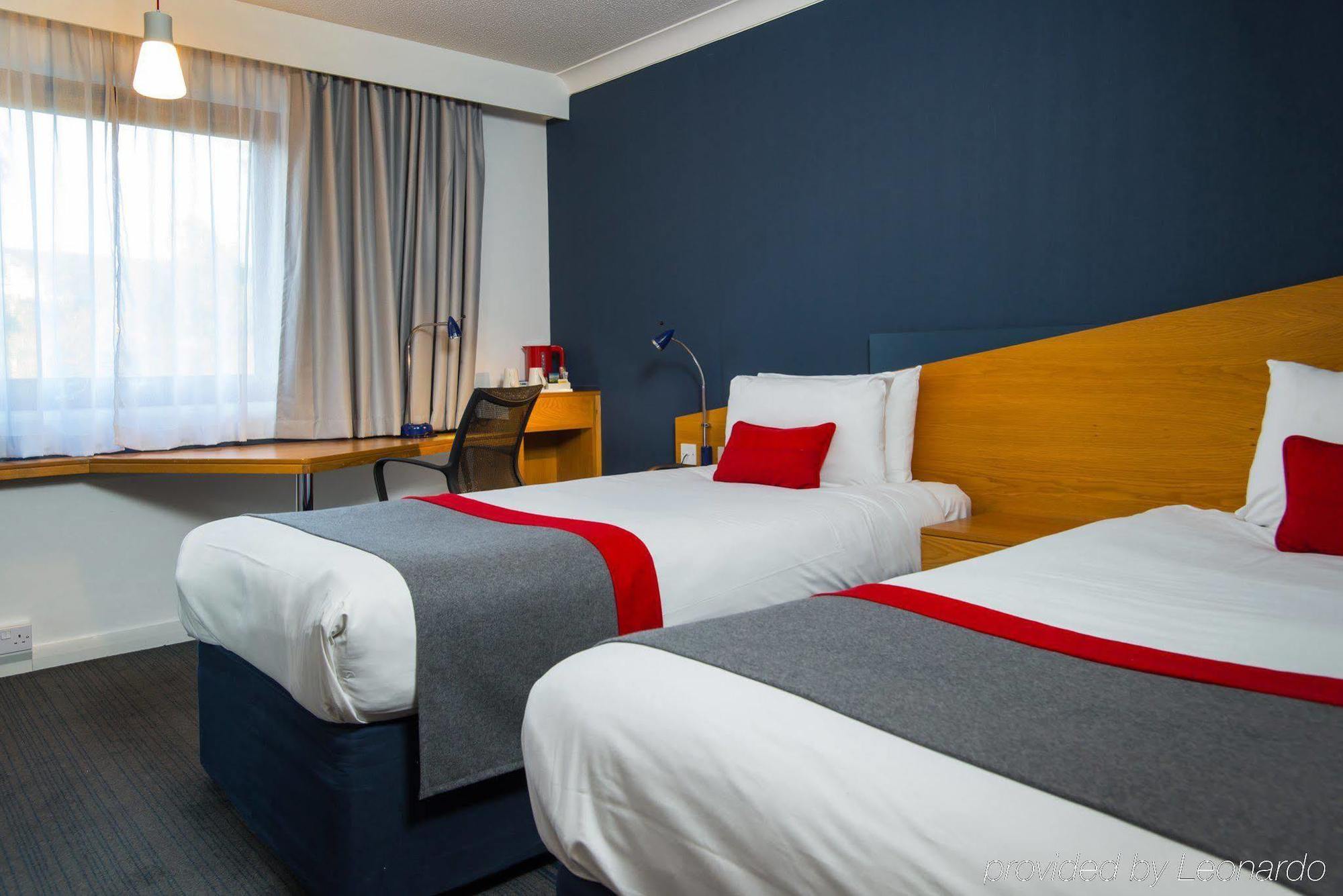Holiday Inn Express Exeter East By Ihg Экстерьер фото