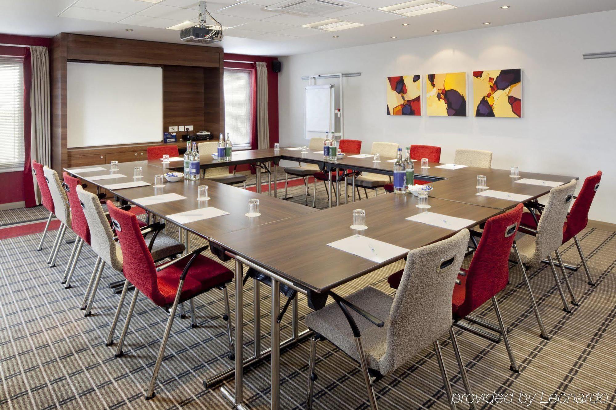 Holiday Inn Express Exeter East By Ihg Экстерьер фото