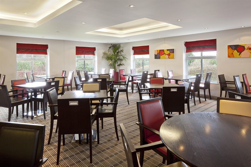 Holiday Inn Express Exeter East By Ihg Экстерьер фото
