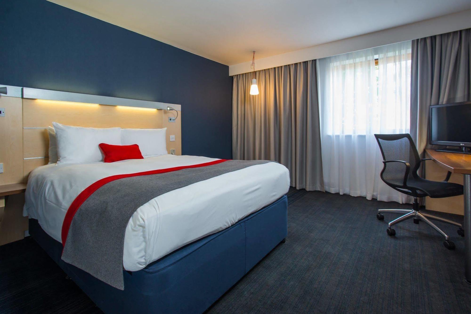 Holiday Inn Express Exeter East By Ihg Экстерьер фото